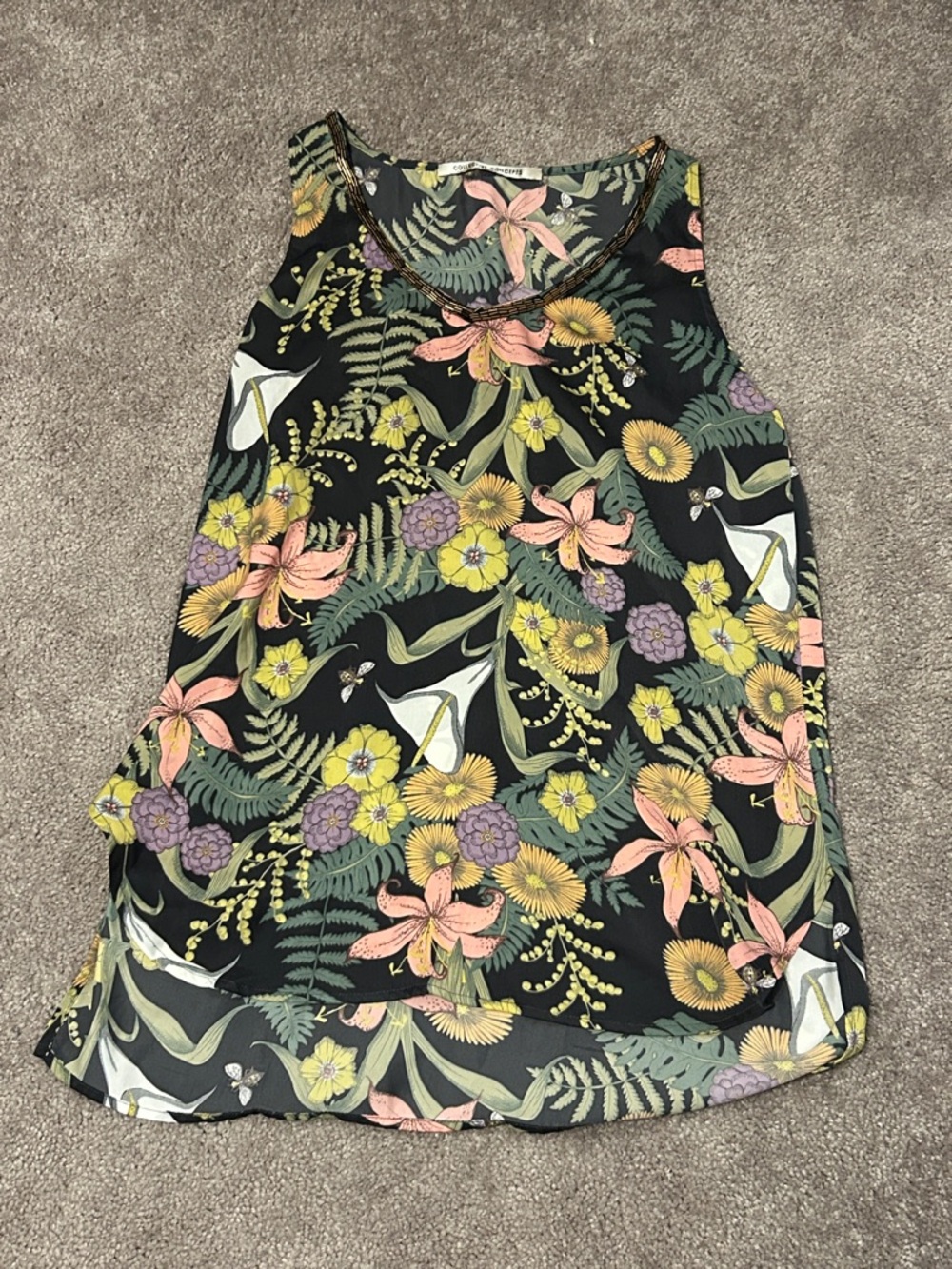 🎁Collective Concepts Black Floral Sleeveless Top with Pastel Blooms